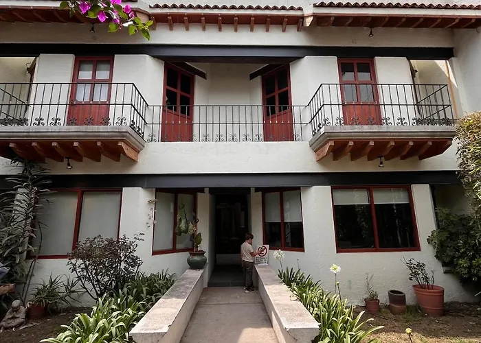 Casa Galeria Reflekto *
